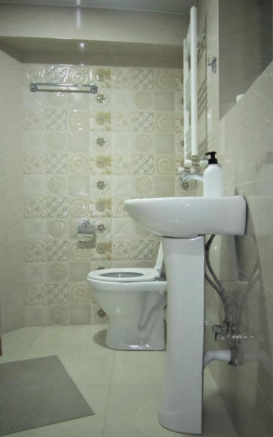 Apartment 19 Kutaiszi Kültér fotó