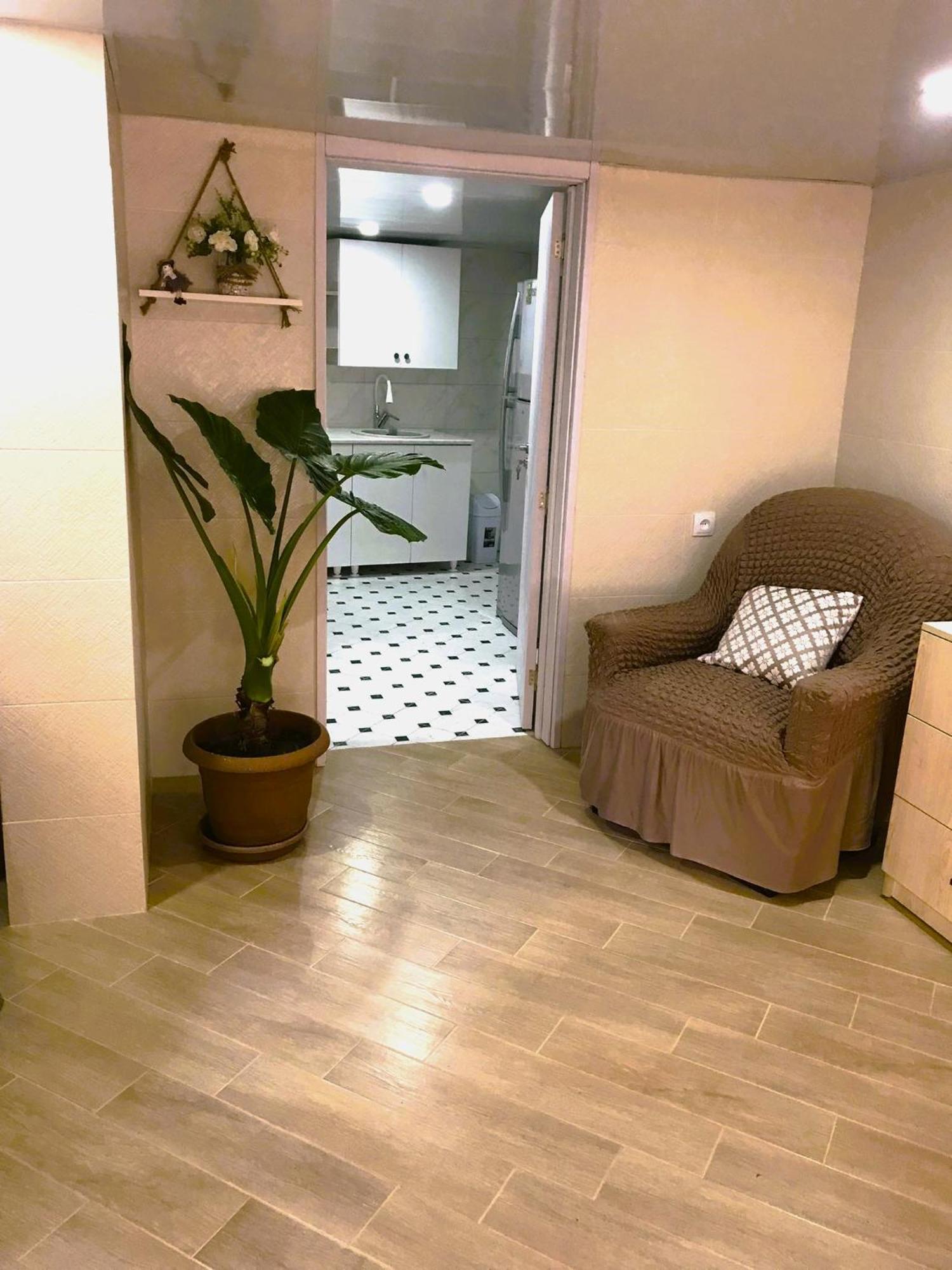 Apartment 19 Kutaiszi Kültér fotó